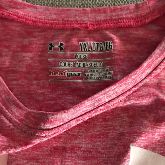 Workout top - Picture 2 of 2